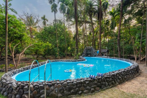 SaffronStays Chikoo Wadi- 4BDR Pet-friendly Villa with Pool in Boisar